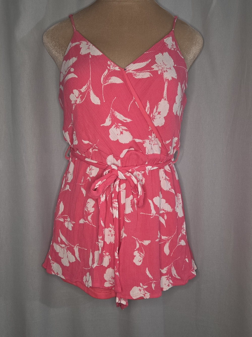Staccato Women's Pink Floral Wrap Romper with Tie Waist Size M Medium
